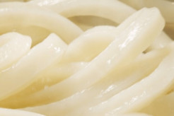 【好みの量】“吉野家の紅ショウガ論争”が「うどん店のネギ」に飛び火…はなまるうどんが明かす無料トッピングの“意外な見解”