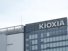 【経済】キオクシアHD株、最高値から1カ月弱で半値　時価総額30兆円消失