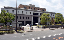 【京都地裁】10歳男児が多額の「投げ銭」280万円の返金求めTikTokとアップル提訴