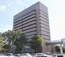 【群馬】前橋市、ホテル面会の職員を停職　54歳副参事、今月末で依願退職