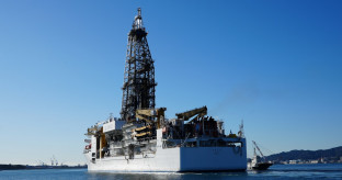 【速報】南鳥島沖レアアース泥「水深6000mから揚泥に成功」