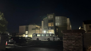 【山形市】惺山高校に刃物を持った女　警察が現行犯逮捕　自称30代の女