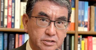 【政治】河野太郎氏、トルコビザ免除停止「外務省は逃げ回っている」「自分が大臣ならやっている」