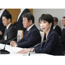【日刊ゲンダイ】高市内閣の18〜39歳支持率80%、さすがに、あの高い支持率には多くの国民が驚いたのではないか、外国人への規制強化が当たり前のように支持される世論にはちょっと背筋が寒くなる、怖い