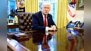 【輸入自動車に２５％の追加関税】 トランプ大統領 「これは米国における解放の日の始まりだ、我々の仕事を奪い、富を奪い、長年にわたって多くのものを奪ってきた国々に課税する」
