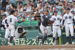 【高校野球】 「めっちゃ良き」　甲子園で劇勝直後、NHK中継に一瞬映った“阿呆”　視聴者見逃さず「潤った」