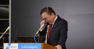 神奈川県の黒岩知事が涙、急死の産業労働局長を追悼　コロナ対応で「最大の功労者」