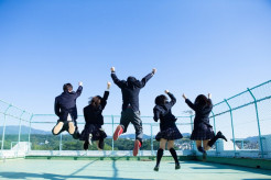 【調査】「自分は陽キャだと思う」中学生では過半数→高校生では4割に届かず　3年間でなにが…自称「陰キャ」が増加