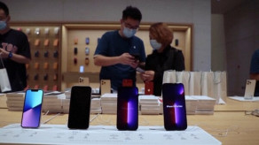【米国】トランプ大統領がアップル・クックCEOに「iPhone生産をインドではなくアメリカで行ってほしい」「中国での生産を何年も我慢してきた」