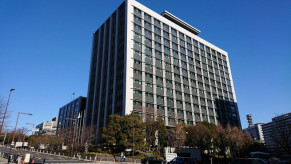【世論調査】石破内閣支持率22％　発足以降最低　毎日新聞