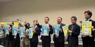 【社会】「マイナ保険証はトラブルが多すぎる」“紙の保険証”復活求め200万筆以上の署名提出　「発行再開こそ唯一の解決策」と訴え