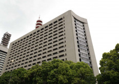 【謝罪】新様式在留カードを偽造品と思い込み誤認逮捕 警視庁、ネパール人男性に謝罪