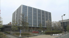 【裁判】「５０歳息子の夕飯を考えていて前を見ていなかった」８５歳女性死亡ひき逃げ事件　ボンネットにはね上げフロントガラス破損も逮捕が怖くて逃走　７６歳女に拘禁刑３年６カ月を求刑　静岡・焼津市