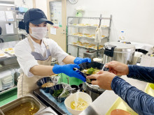 【経済】社員食堂で「世界の料理」の提供が拡大、背景に外国籍労働者の増加