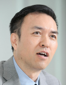【テレ朝】玉川徹氏、カルビー“白黒袋”は「『民』の思いの象徴。政府はそこに応えているのか」
