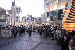 【社会】反戦デモ、国会周辺以外にも…全国各地で拡散　「元カレに戦地に行ってほしくない」18歳女性も訴え