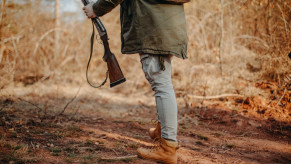 【国際】「1900万円でアフリカの野生動物を銃で撃てます！」英国のツアー会社が金持ちに売る、おぞましい旅行パッケージ