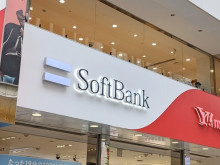 【返却査定の厳格化】ソフトバンク、端末2年レンタル改悪へ“塗装はがれ”でも2.2万円負担…上限も倍額に　保証加入なら免除