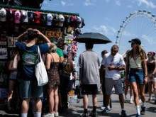 【異常な高温、欧州で熱波続く】フランス南西部で44.3度を記録