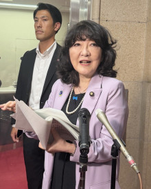 【消費減税】日本の社会保障、岐路に　財源5兆円見通し立たず